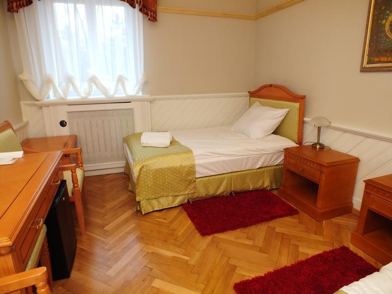 Dom Pracy Tworczej Hotel Gołuchów Kültér fotó